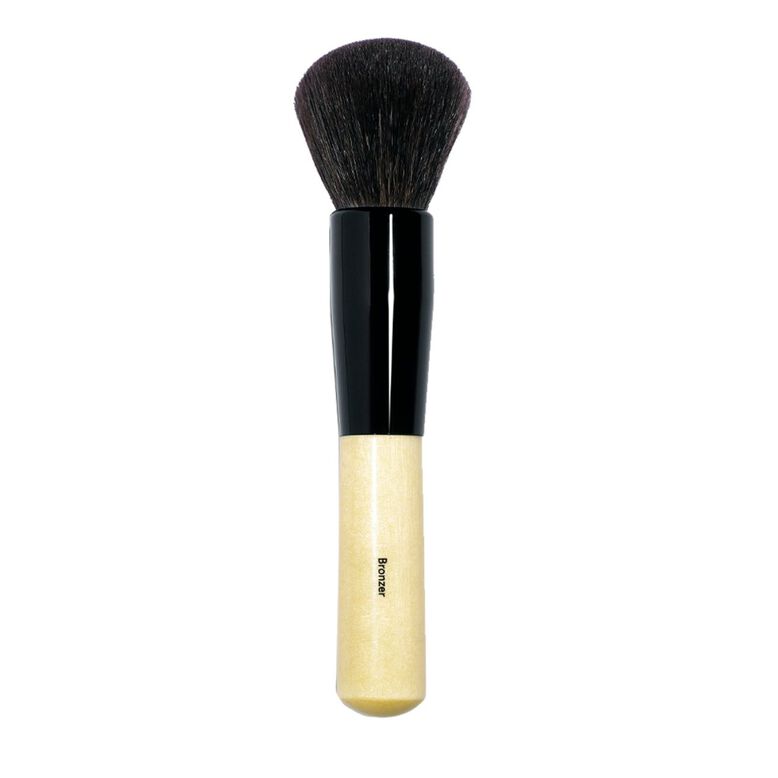 2317356detailImage01.jpg Bronzer Brush - Image 1