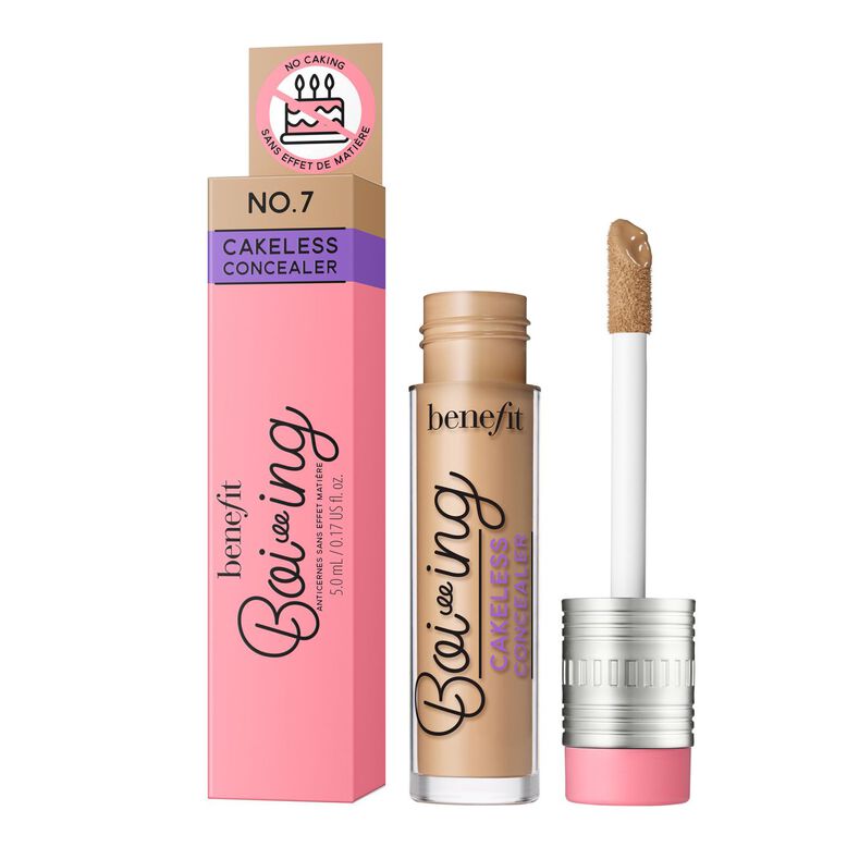 3368539detailImage01.jpg Boi-ing Cakeless Concealer - 7 Medium/Warm Undertone - Image 1