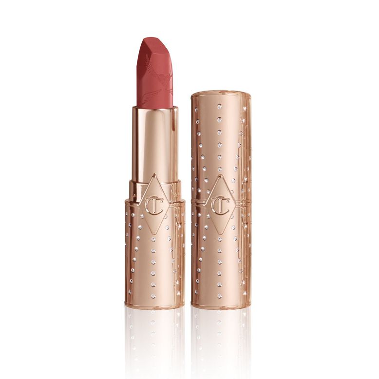 6206608detailImage01.jpg Look Of Love Lipsticks - Mrs Kisses - Image 1