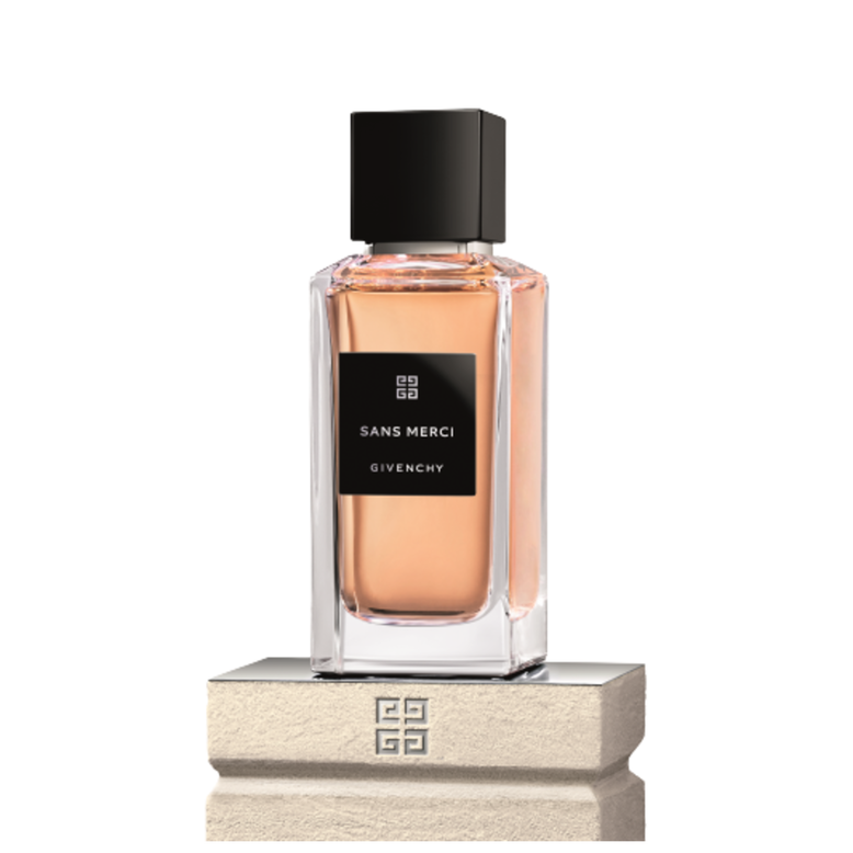 6206709detailImage01.png De Givenchy Sans Merci - Image 1